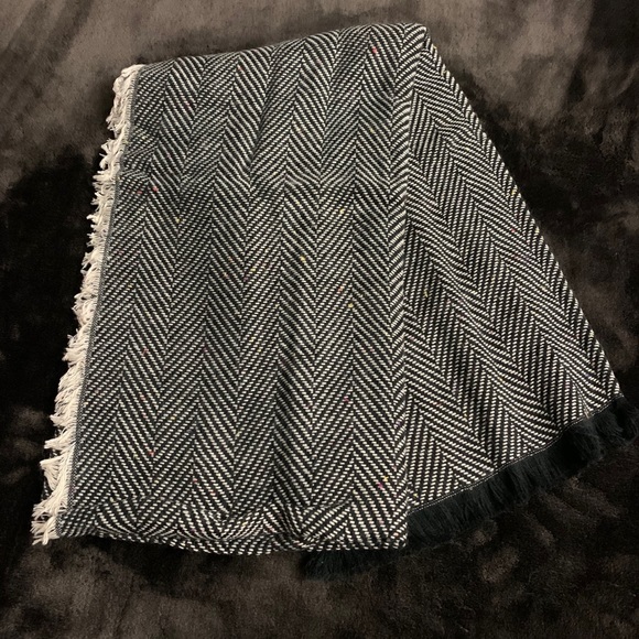 NWT 3pcs Old Navy Fringed Oversized Flannel Scarf for Women - Picture 2 of 13